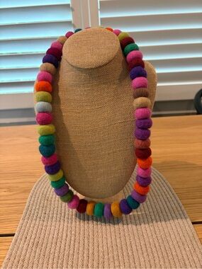 Multicolor Felt Bead Necklace — Vibrant Women’s Fashion Jewelry